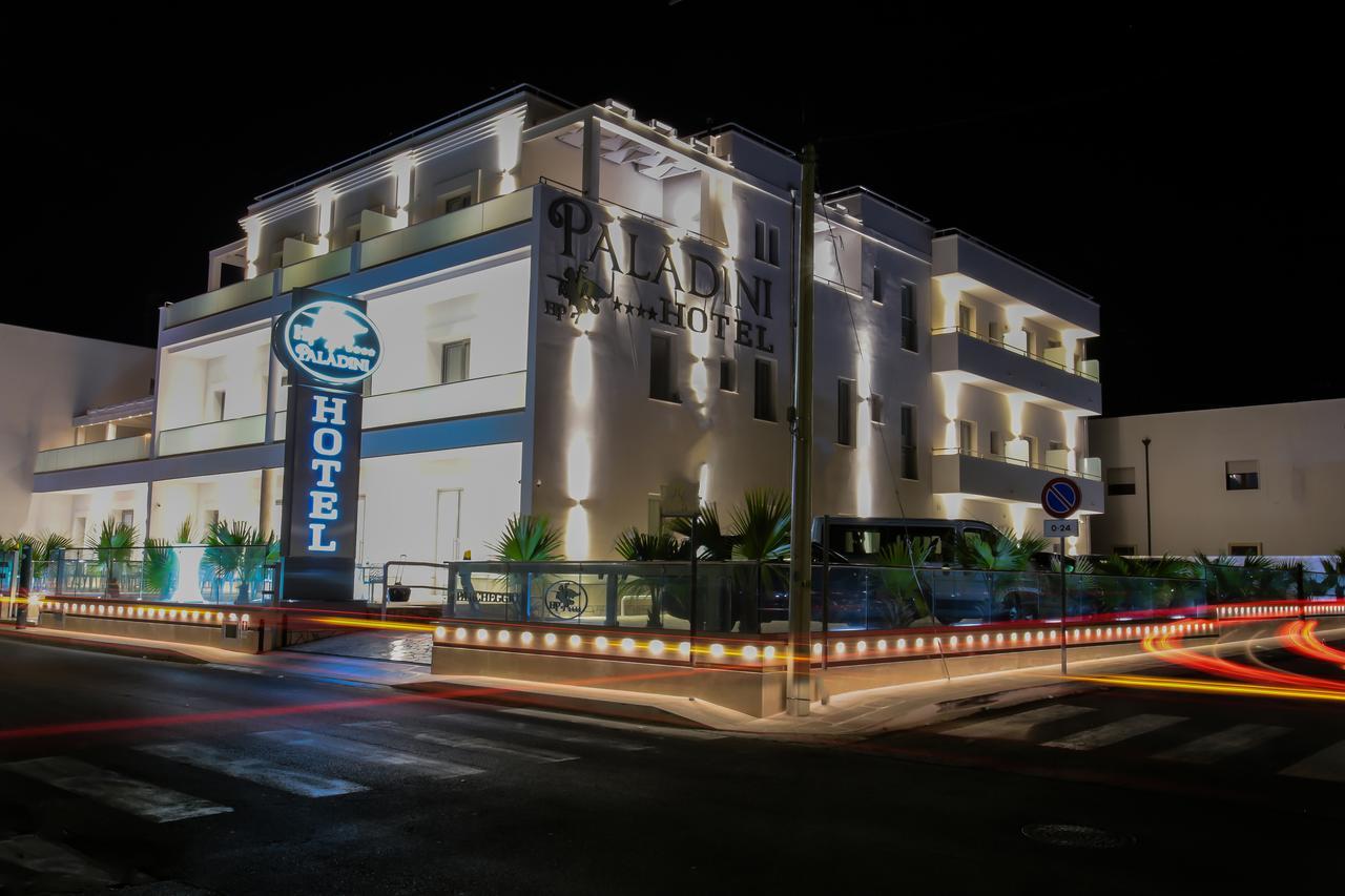 Hotel Paladini Porto Cesareo Bagian luar foto